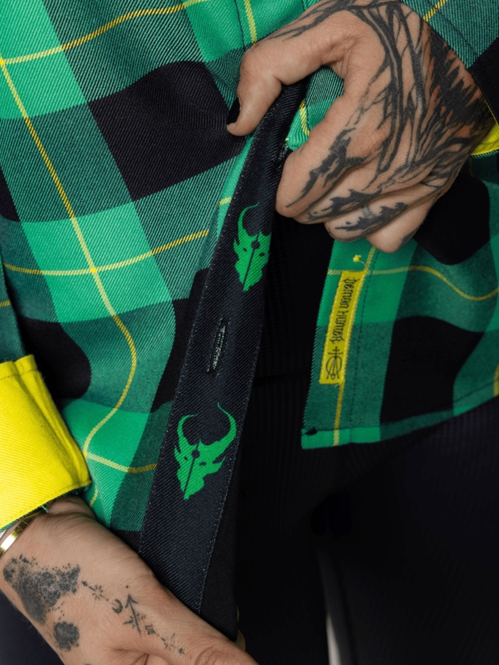 DIXXON Demon Hunter Flannel Women’s XL NEW - Picture 5 of 7